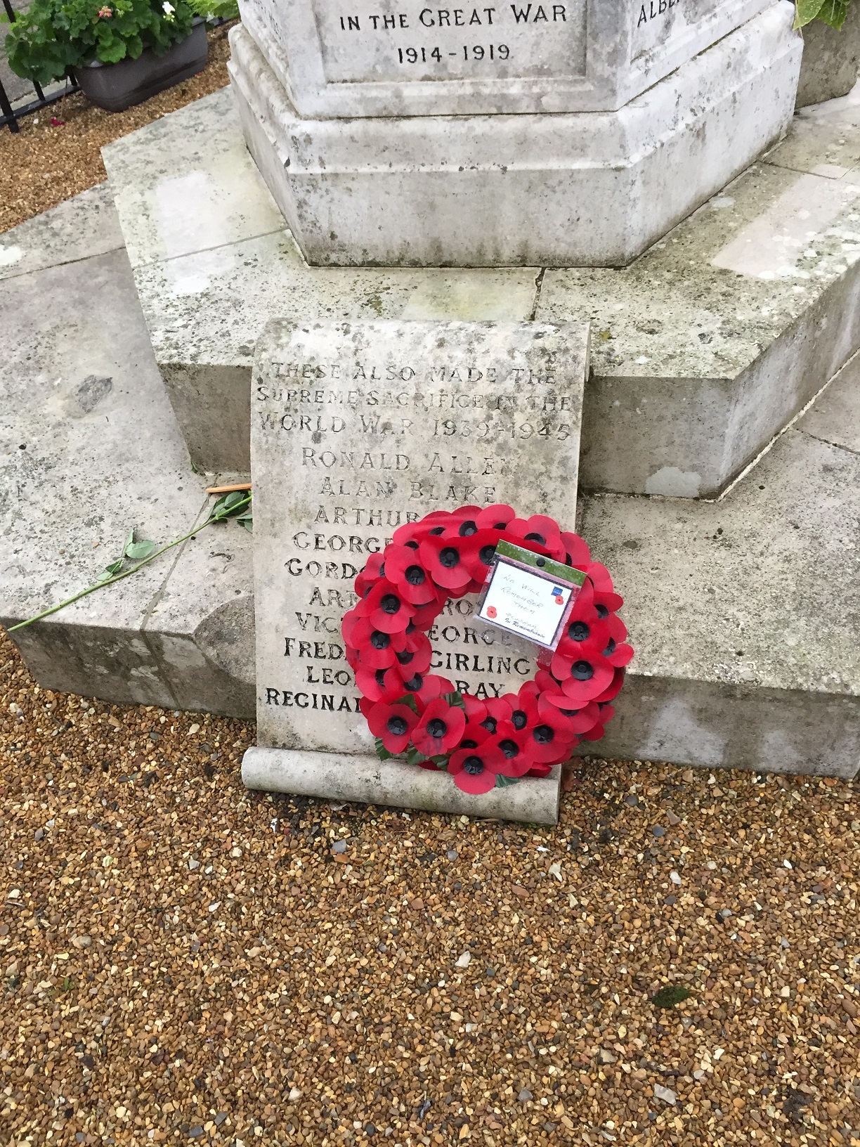 Foulsham_War_Memorial5
