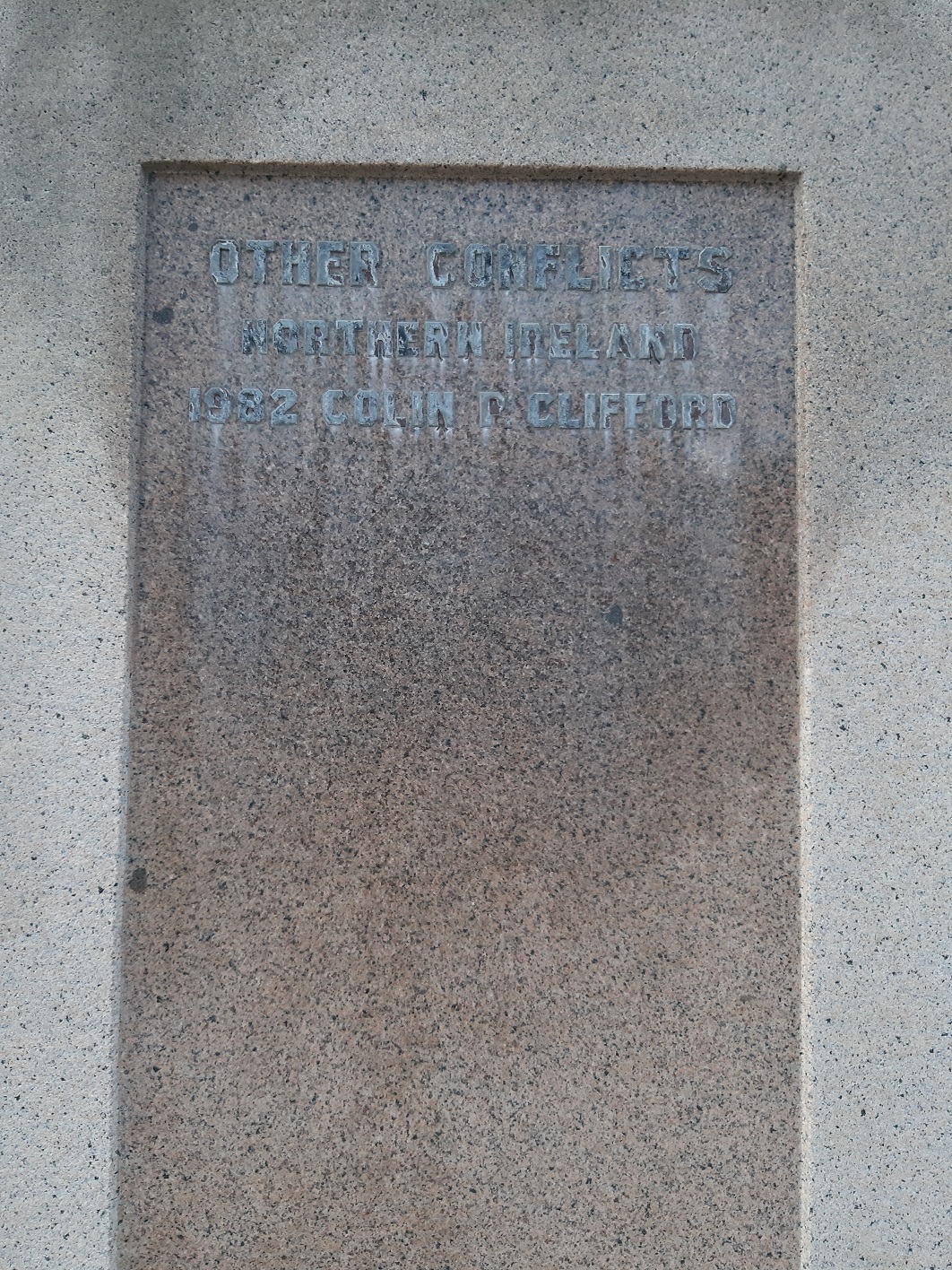 St_John_War_Memorial_4